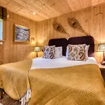 Au Bon Coin - Luxury Hidden Haven, Mont Blanc View, Hot Tub And Garden * Chamonix