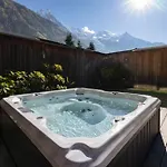 Au Bon Coin - Luxury Hidden Haven, Mont Blanc View, Hot Tub And Garden