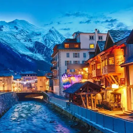 Apartment Au Bon Coin - Luxury Hidden Haven, Mont Blanc View, Hot Tub And Garden *