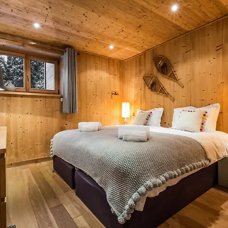 Au Bon Coin - Luxury Hidden Haven, Mont Blanc View, Hot Tub And Garden Apartment