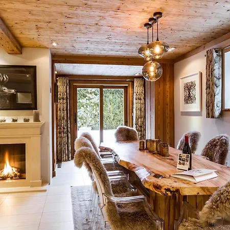 Au Bon Coin - Luxury Hidden Haven, Mont Blanc View, Hot Tub And Garden Chamonix